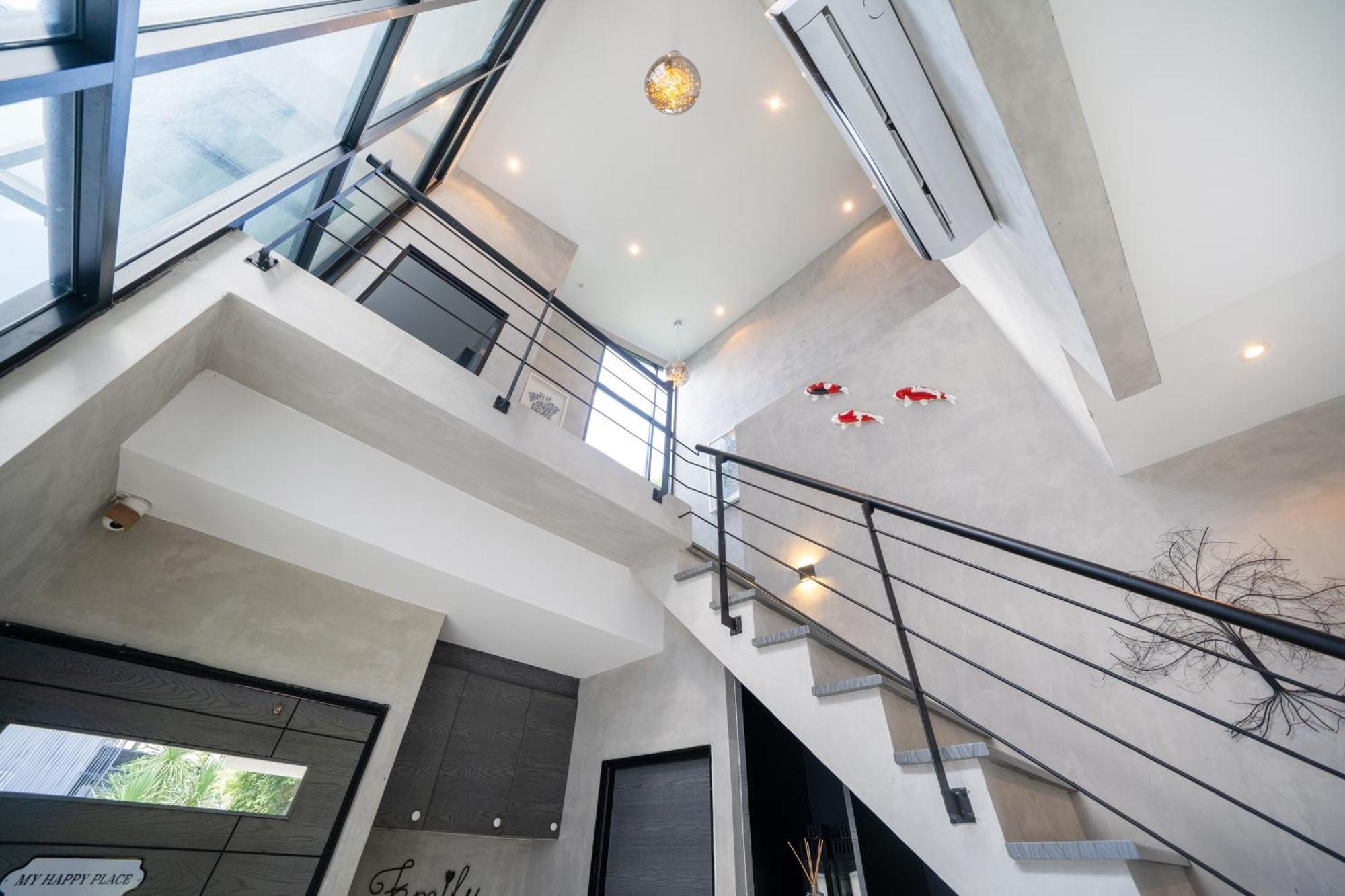 Lami - Luxury 3-bedroom Modern In With Private Pool, Gym & Sauna וילה *